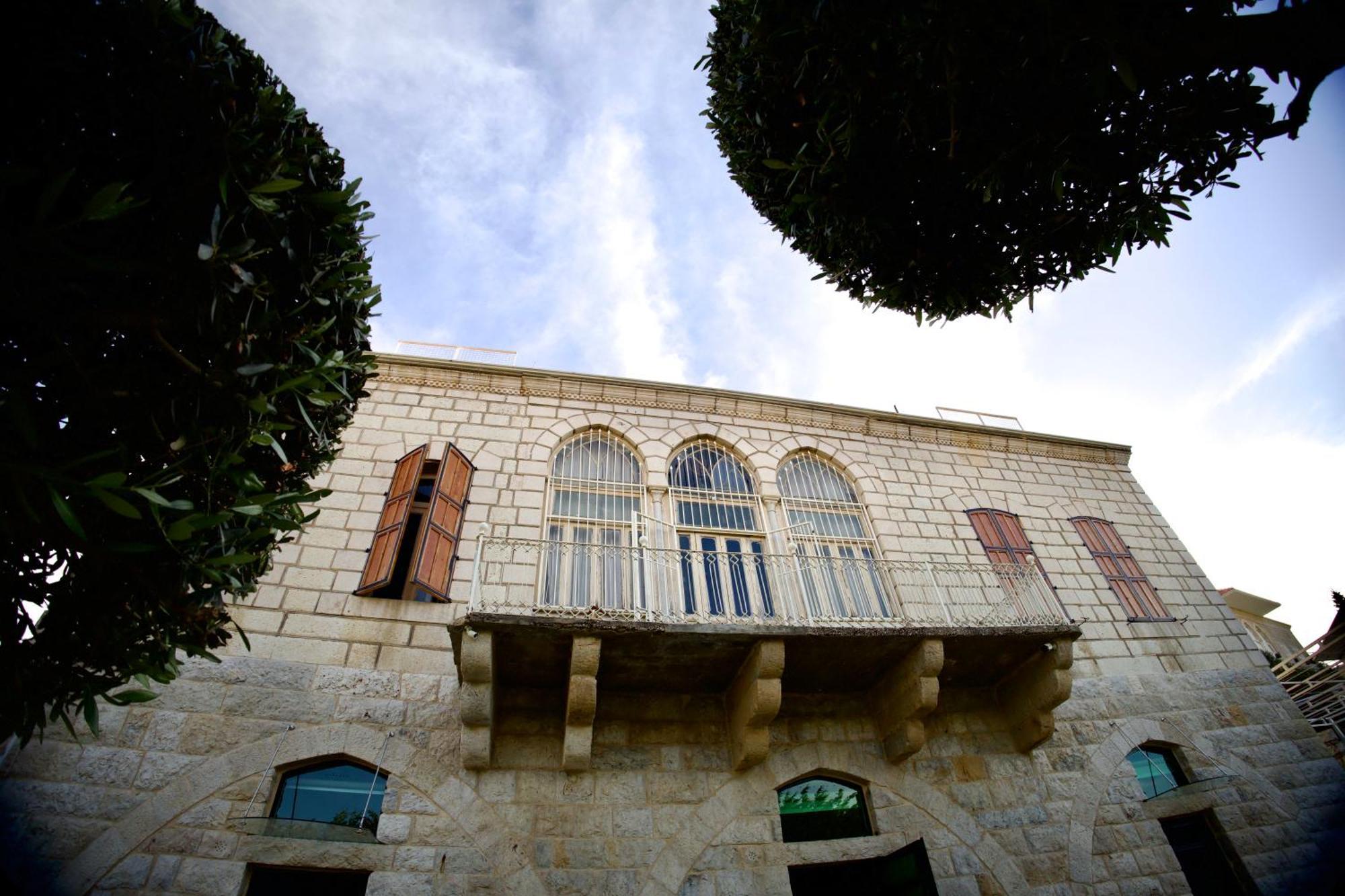 Stone Cellars Hotell Douma Exteriör bild
